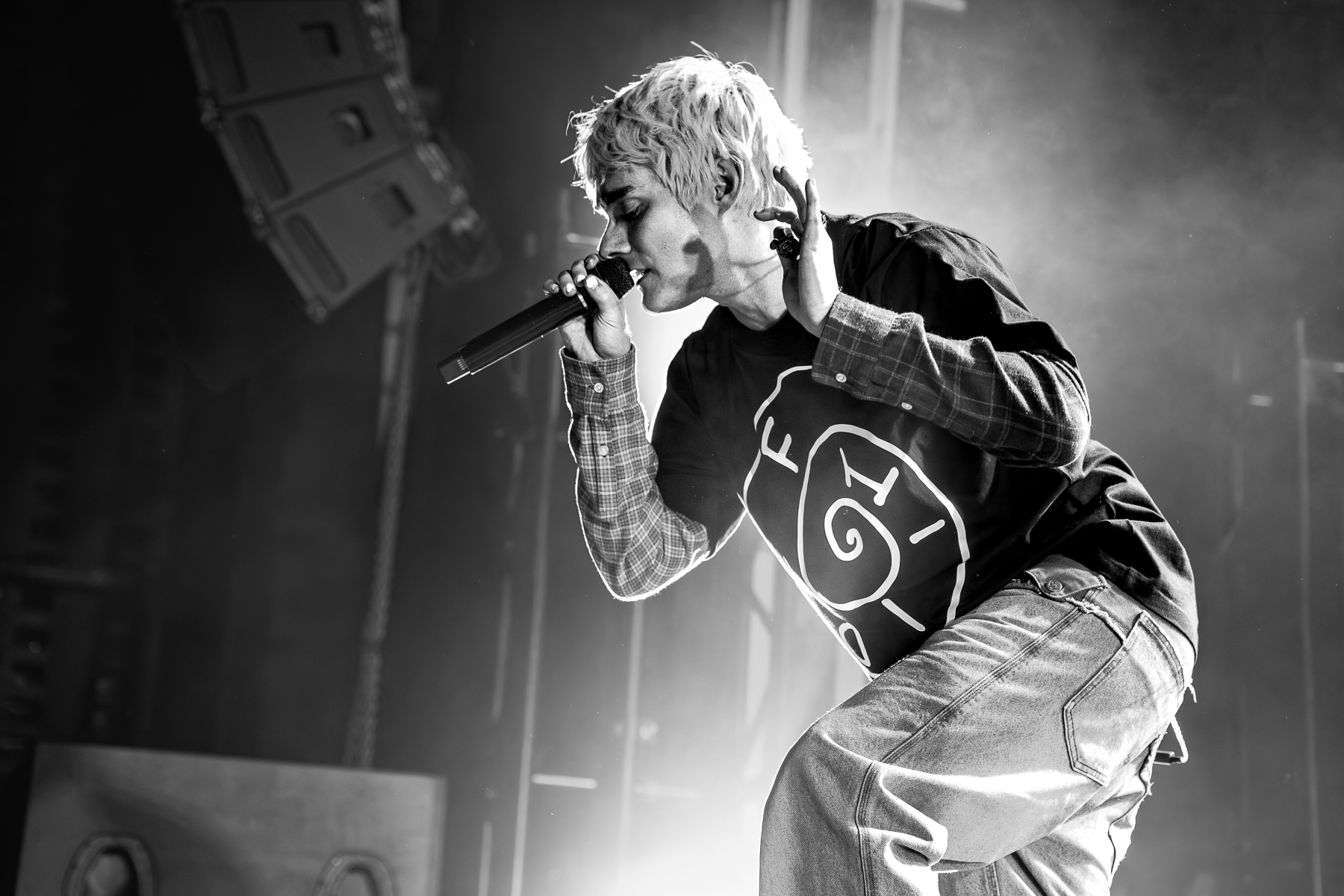 Waterparks @ Trix, picture 5, photographed by Anoek Houben - FrontView Magazine