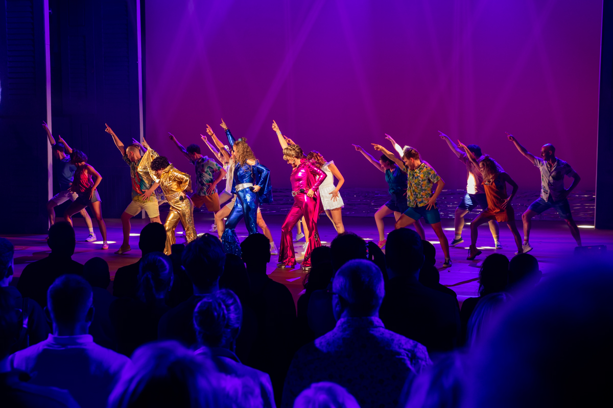 Première Mamma Mia @ Stadsschouwburg Antwerpen, picture 71, photographed by Goele Bormans - FrontView Magazine