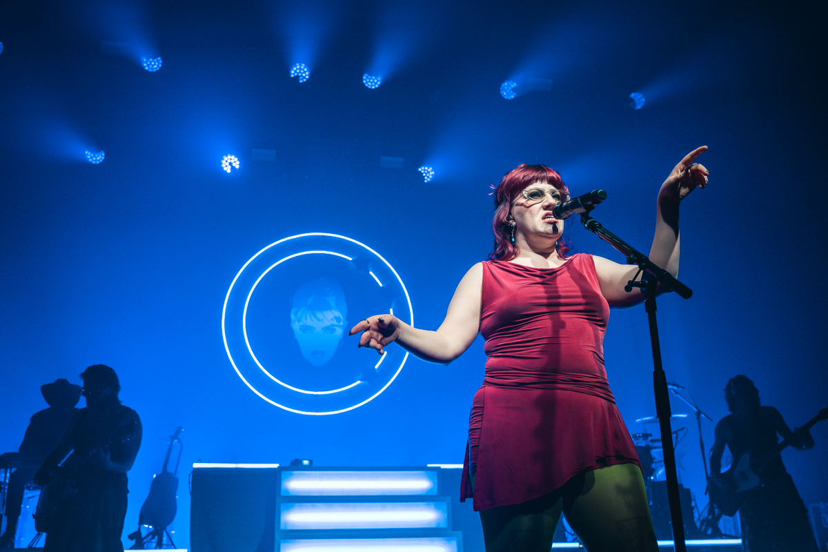 CMAT @ AB, picture 5, photographed by Jelle Meersschaut - FrontView Magazine