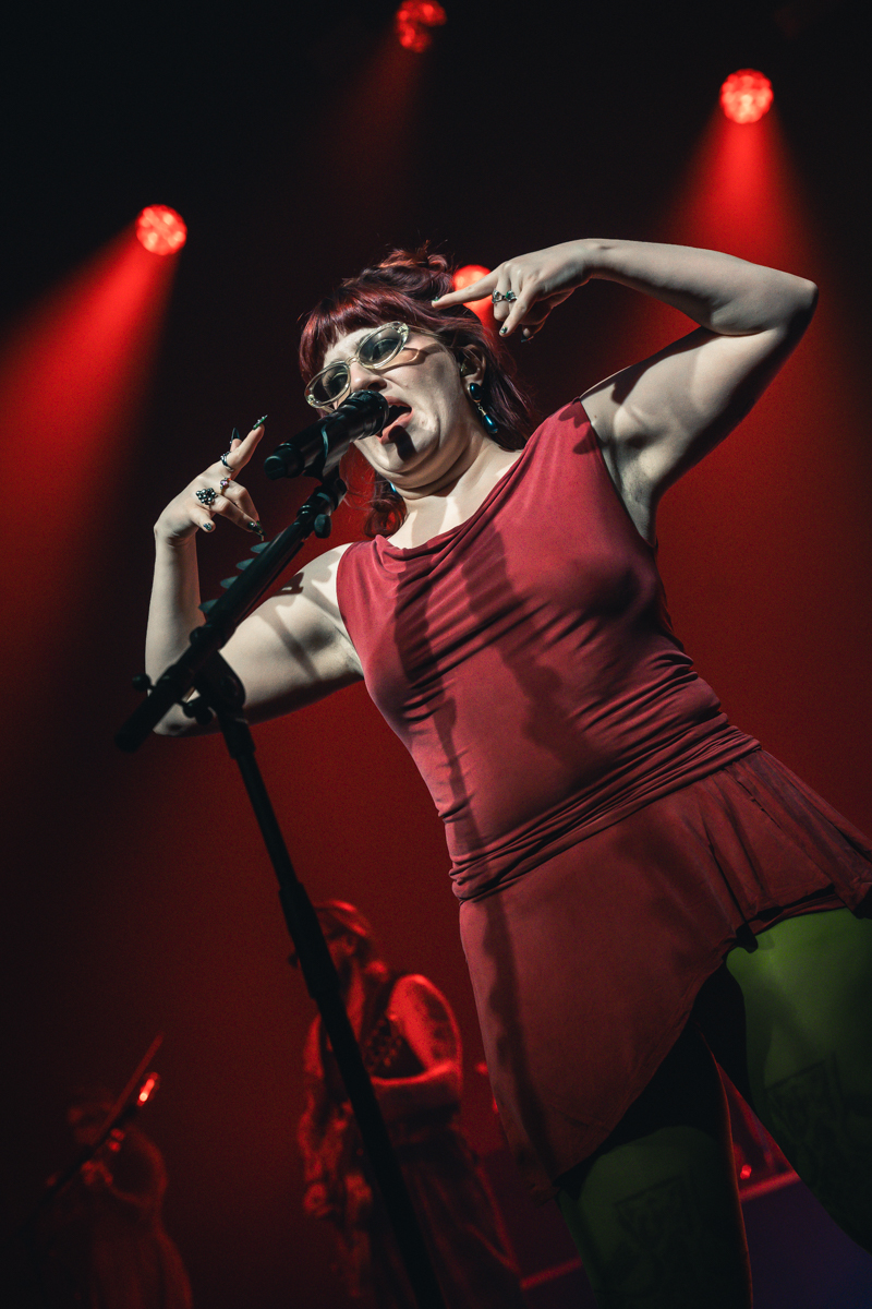 CMAT @ AB, picture 9, photographed by Jelle Meersschaut - FrontView Magazine