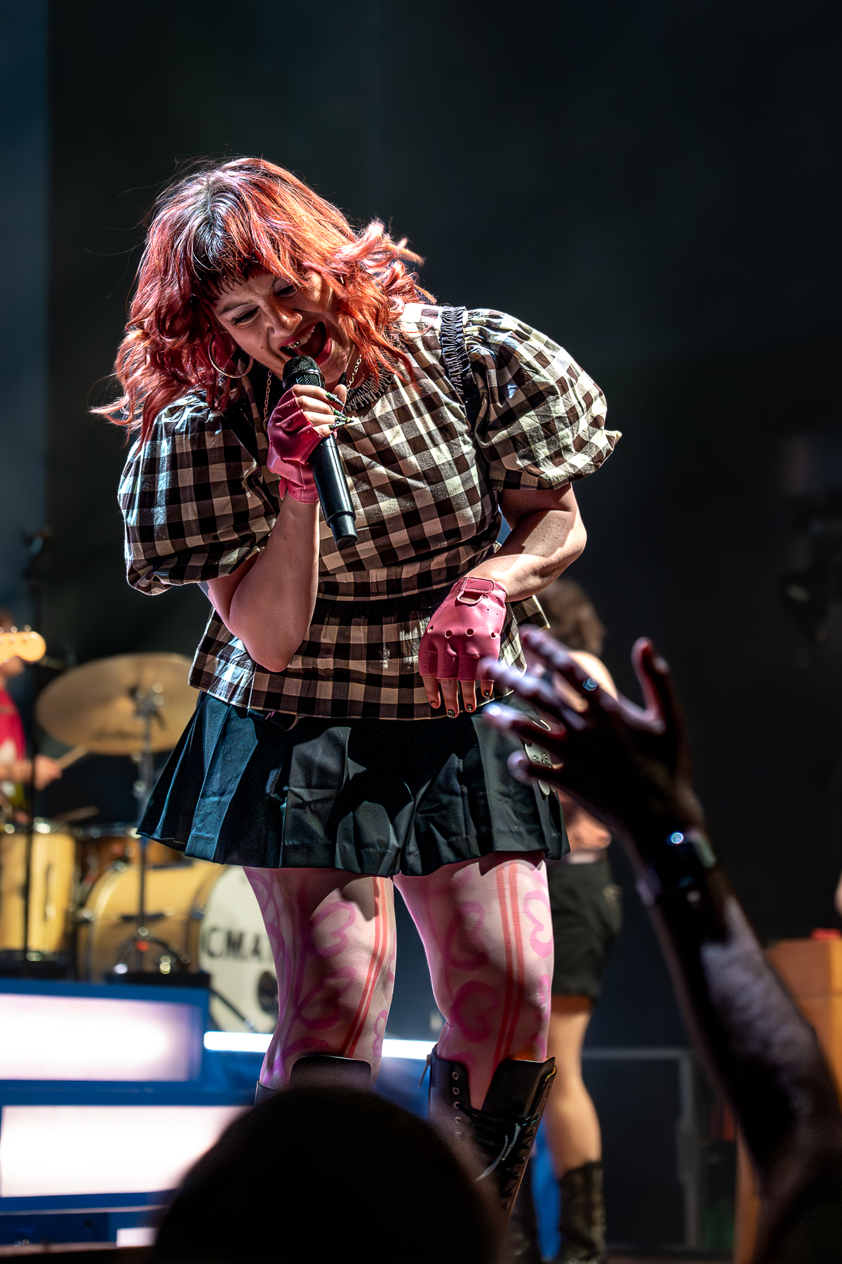 CMAT @ Muziekgieterij, picture 23, photographed by Anoek Houben - FrontView Magazine