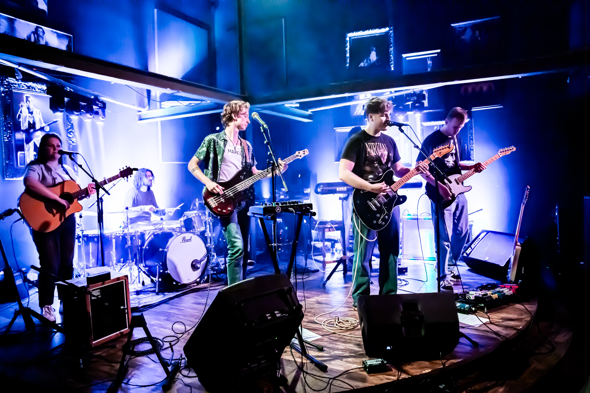 Luka Winters @ MACCA Club, picture 4, photographed by Leen Verlinden - FrontView Magazine