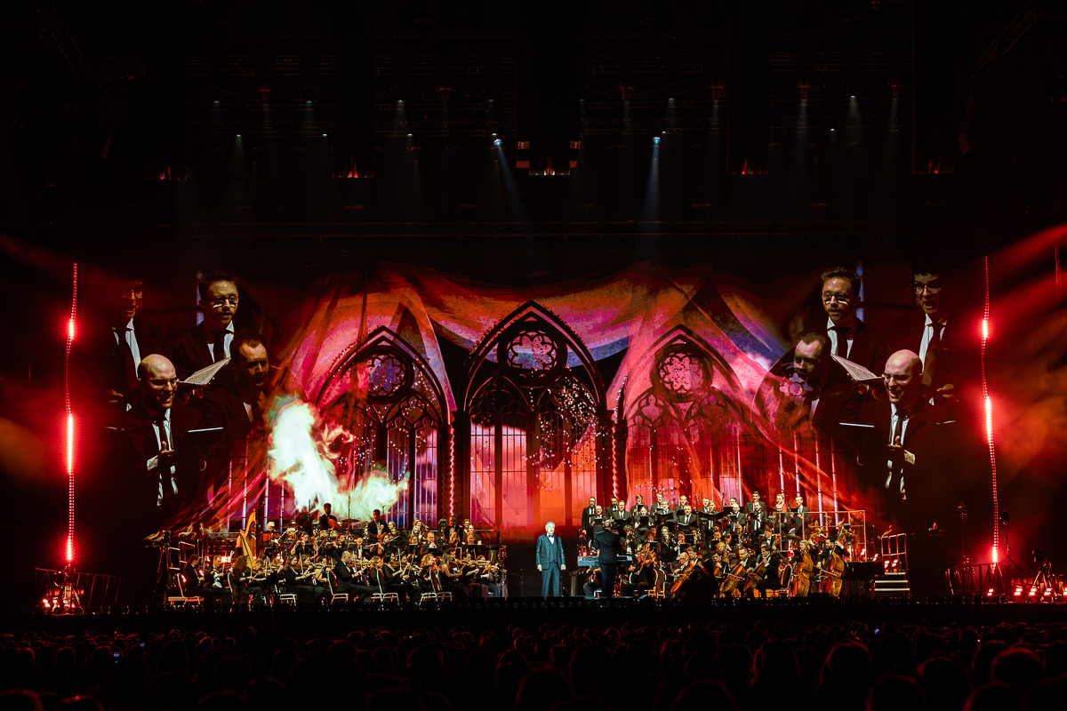 Andrea Bocelli @ AFAS Dome, picture 8, photographed by Dorien Goetschalckx - FrontView Magazine