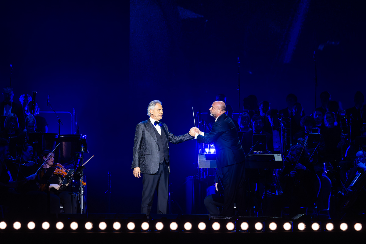 Andrea Bocelli @ AFAS Dome, picture 14, photographed by Dorien Goetschalckx - FrontView Magazine