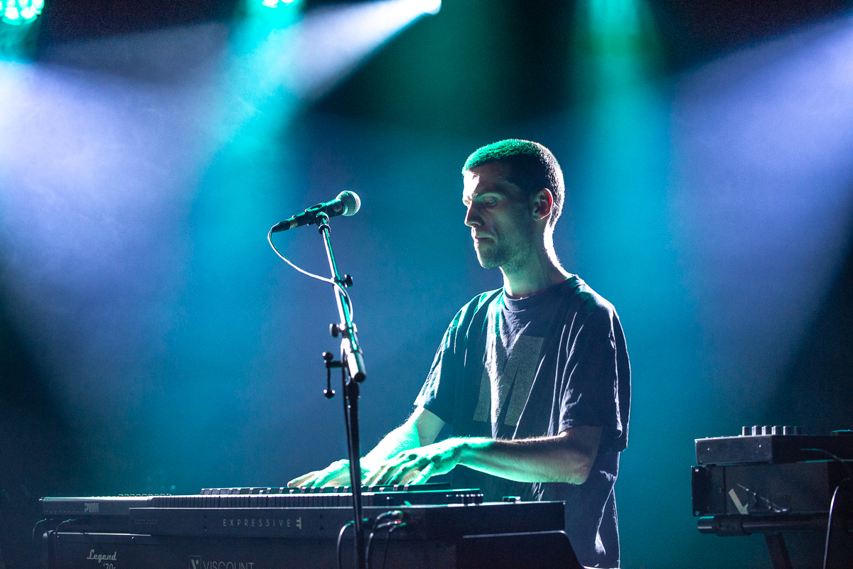 Camilo Donoso @ Ancienne Belgique (Studio), picture 11, photographed by Raf Van Daele - FrontView Magazine