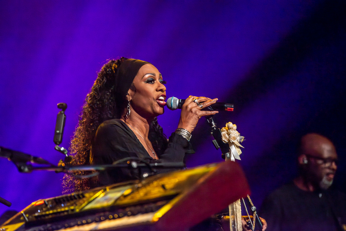 Sheila E. and the E-Train @ De Roma, foto 1, foto's door Raf Van Daele - FrontView Magazine