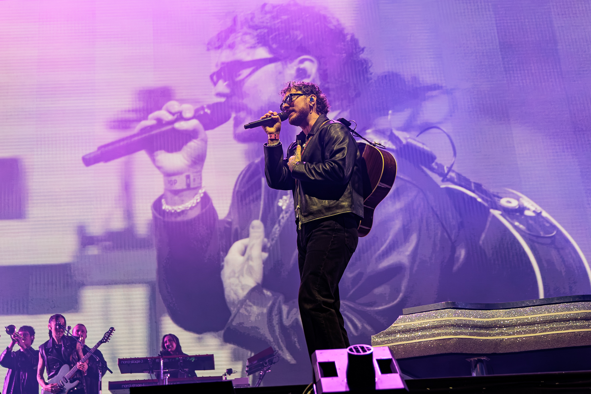Cian Ducrot @ Paaspop 2026, foto 4, foto's door Peter Smet - FrontView Magazine
