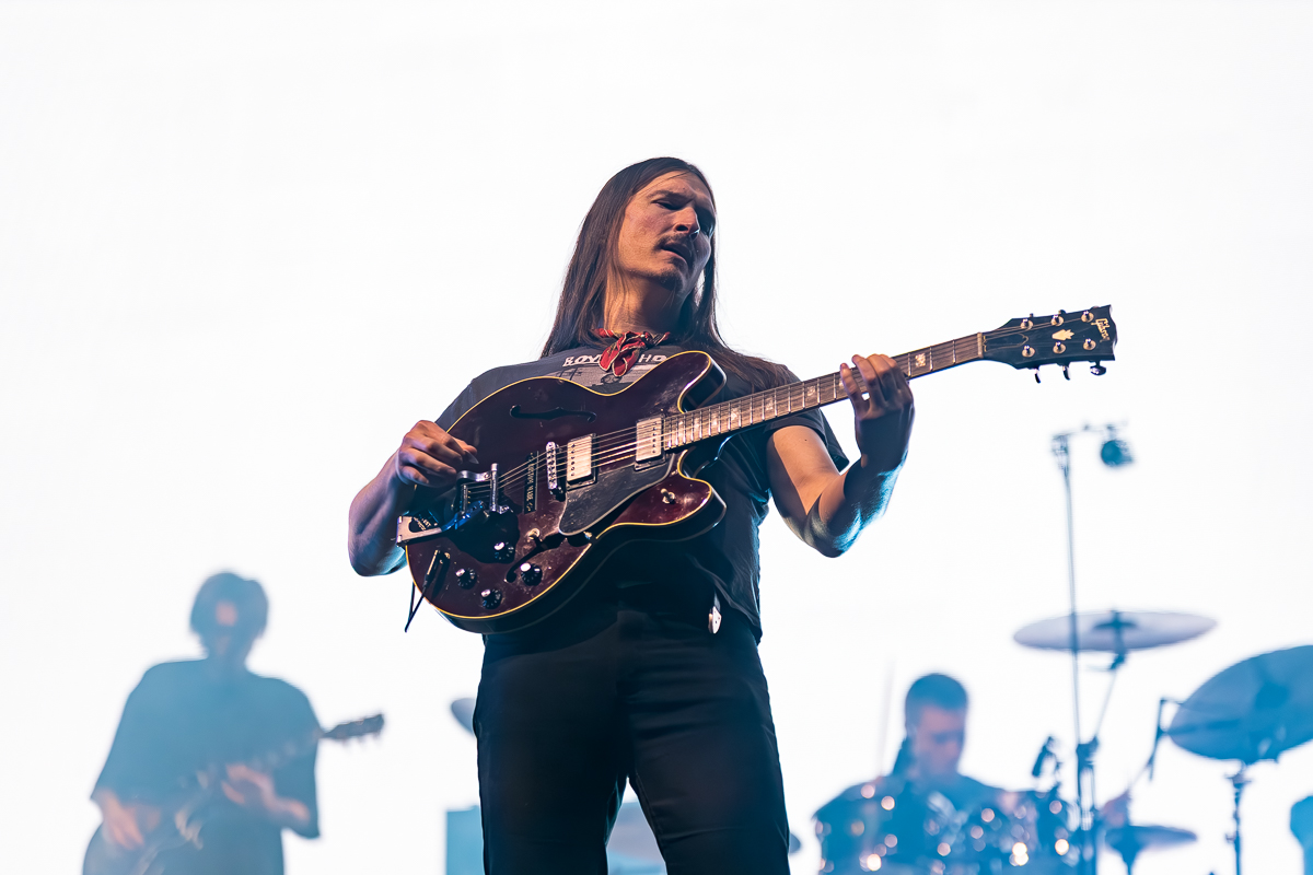 Kensington @ Paaspop 2026, picture 15, photographed by Peter Smet - FrontView Magazine