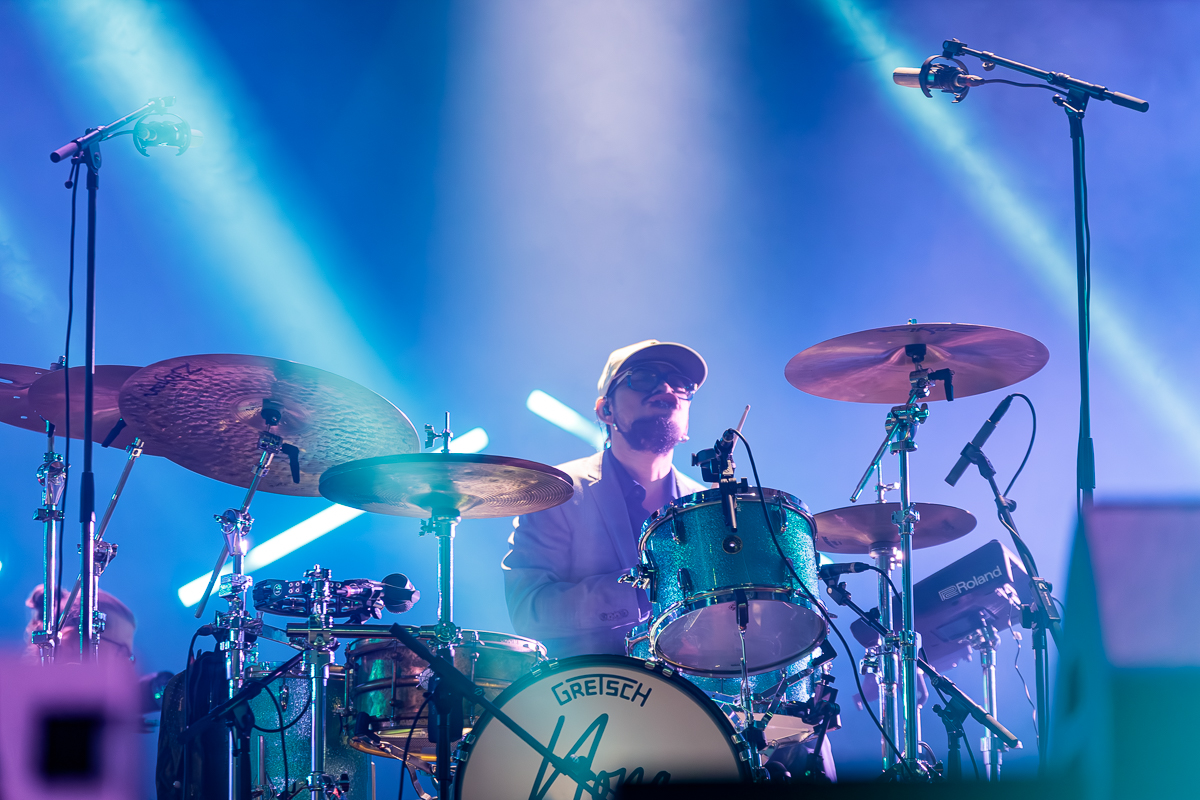 Nona @ Paaspop 2026, picture 7, photographed by Peter Smet - FrontView Magazine