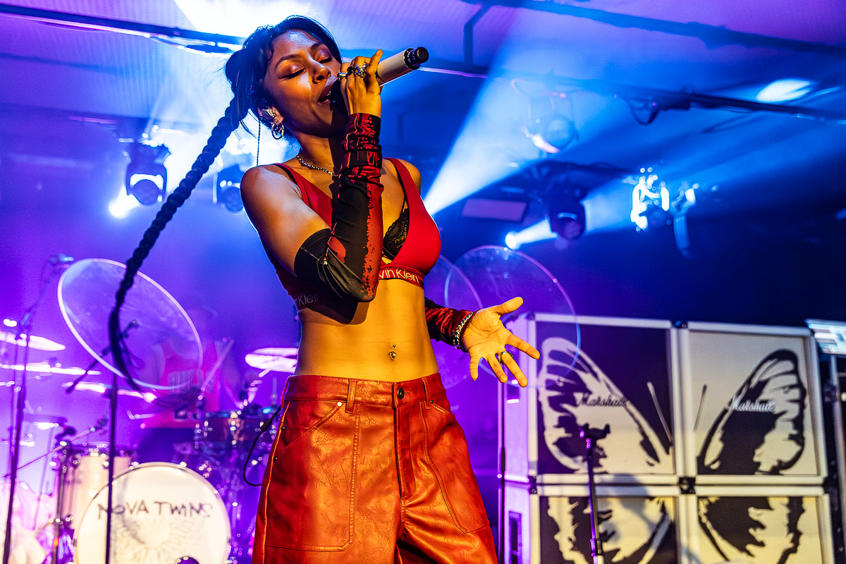 Nova Twins @ Trix, picture 12, photographed by Marc Verdonck - FrontView Magazine