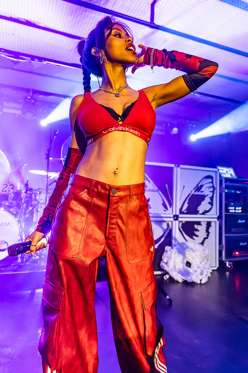 Nova Twins @ Trix, picture 15, photographed by Marc Verdonck - FrontView Magazine