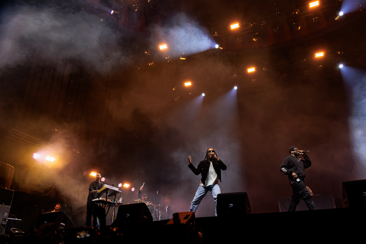 Jonna Fraser @ Paaspop 2026, picture 2, photographed by Peter Smet - FrontView Magazine
