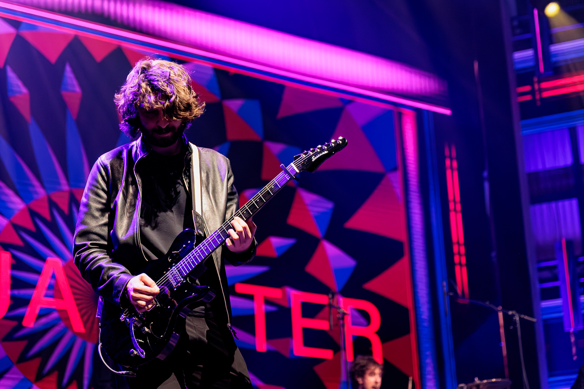 Josua Peter @ Paaspop 2026, picture 2, photographed by Peter Smet - FrontView Magazine