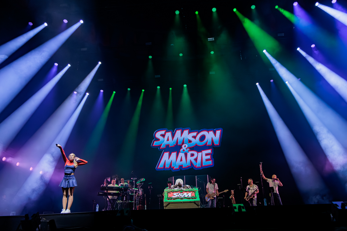 Samson En Marie @ Paaspop 2026, picture 8, photographed by Peter Smet - FrontView Magazine