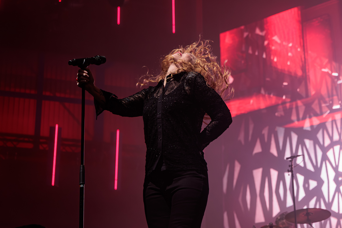 The Gathering @ Paaspop 2026, foto 10, foto's door Peter Smet - FrontView Magazine
