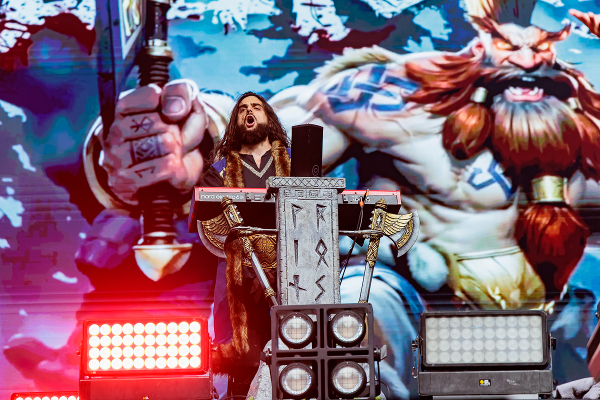 WindRose @ Paaspop 2026, picture 12, photographed by Peter Smet - FrontView Magazine