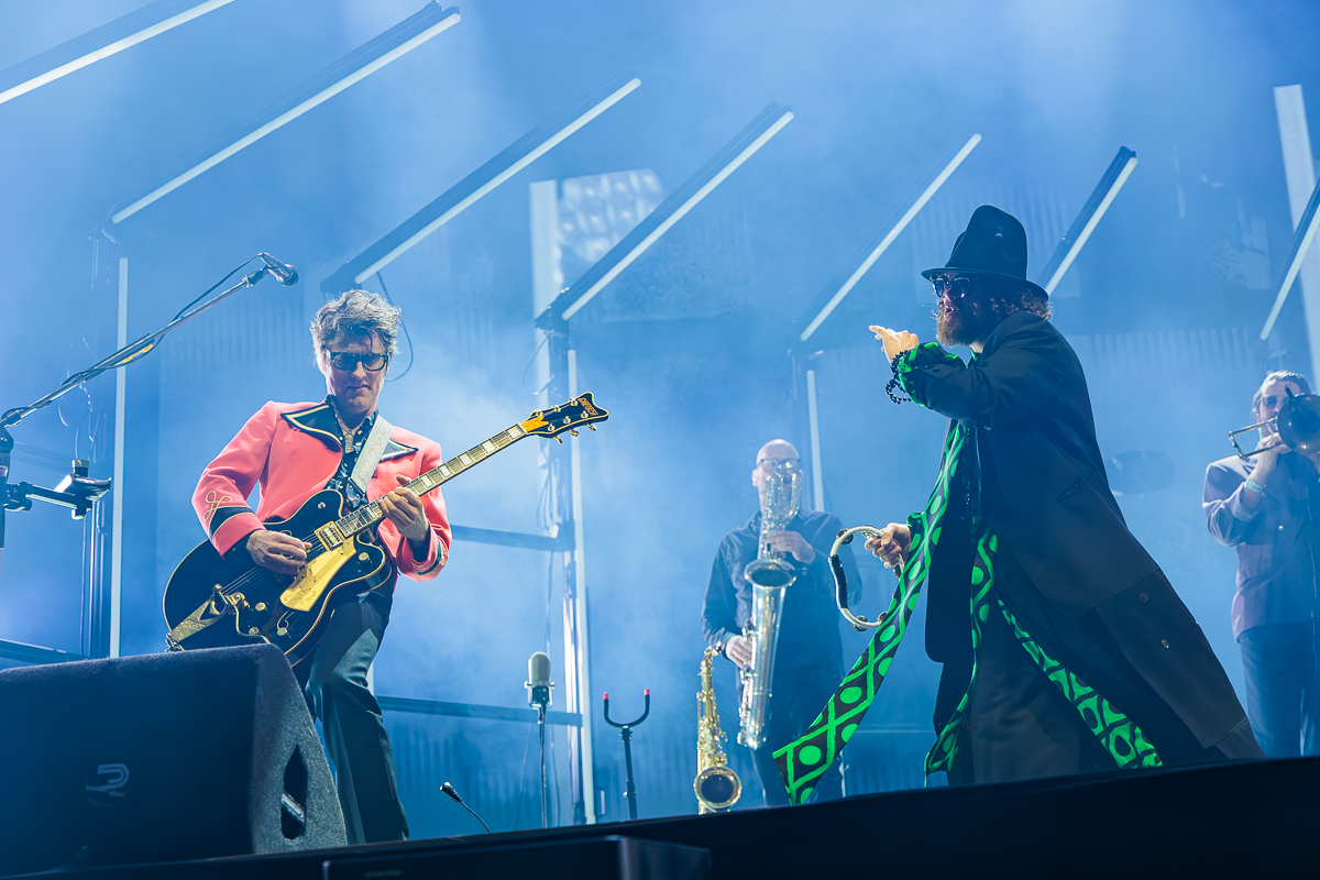 Di-Rect @ Paaspop 2026, picture 11, photographed by Peter Smet - FrontView Magazine
