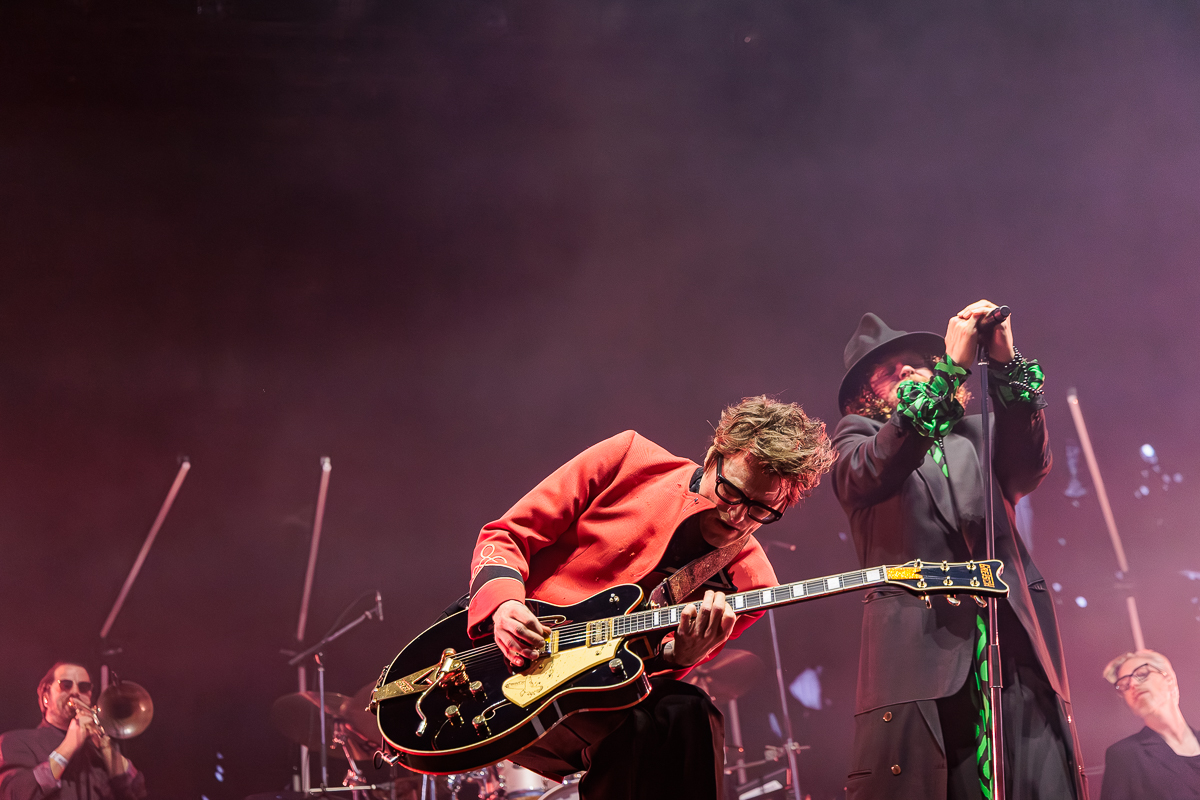 Di-Rect @ Paaspop 2026, picture 16, photographed by Peter Smet - FrontView Magazine