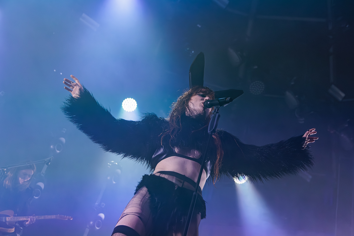 Merol @ Paaspop 2026, picture 11, photographed by Peter Smet - FrontView Magazine
