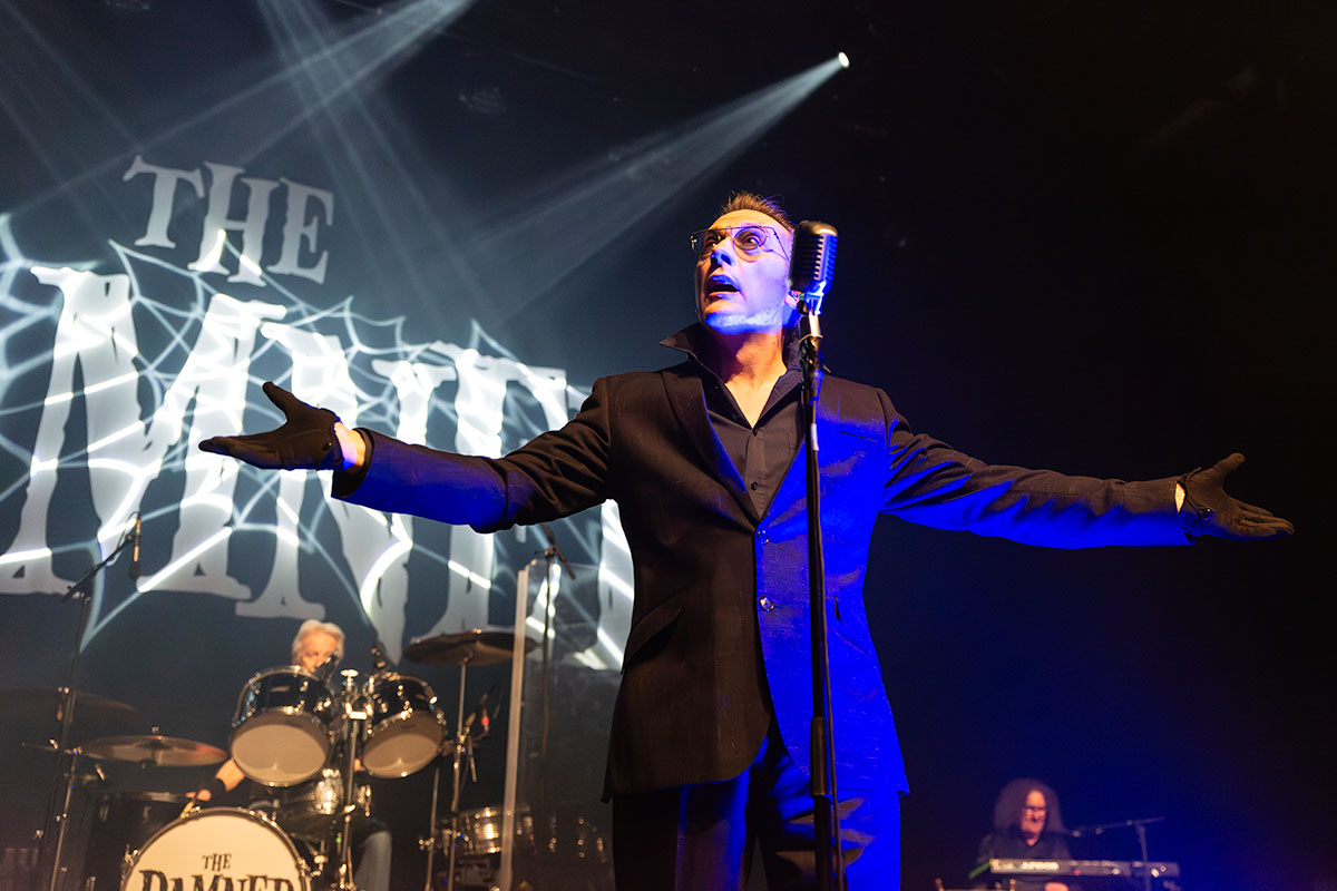 The Damned @ Het Depot, picture 4, photographed by Johan Allaert - FrontView Magazine