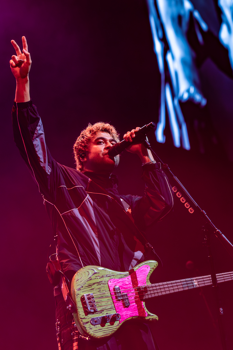 5 Seconds of Summer @ AFAS Dome, foto 4, foto's door Dorien Goetschalckx - FrontView Magazine