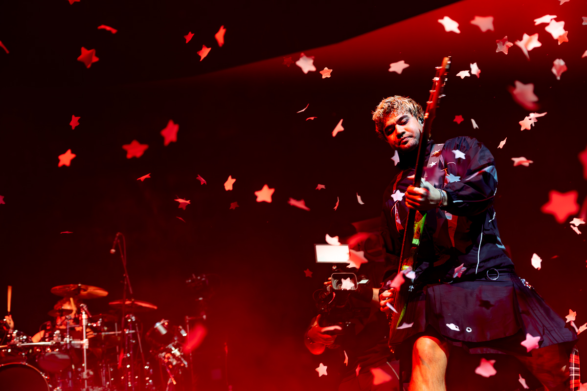 5 Seconds of Summer @ AFAS Dome, foto 9, foto's door Dorien Goetschalckx - FrontView Magazine