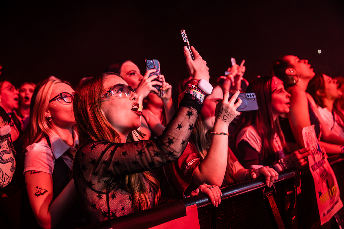 5 Seconds of Summer @ AFAS Dome, foto 11, foto's door Dorien Goetschalckx - FrontView Magazine