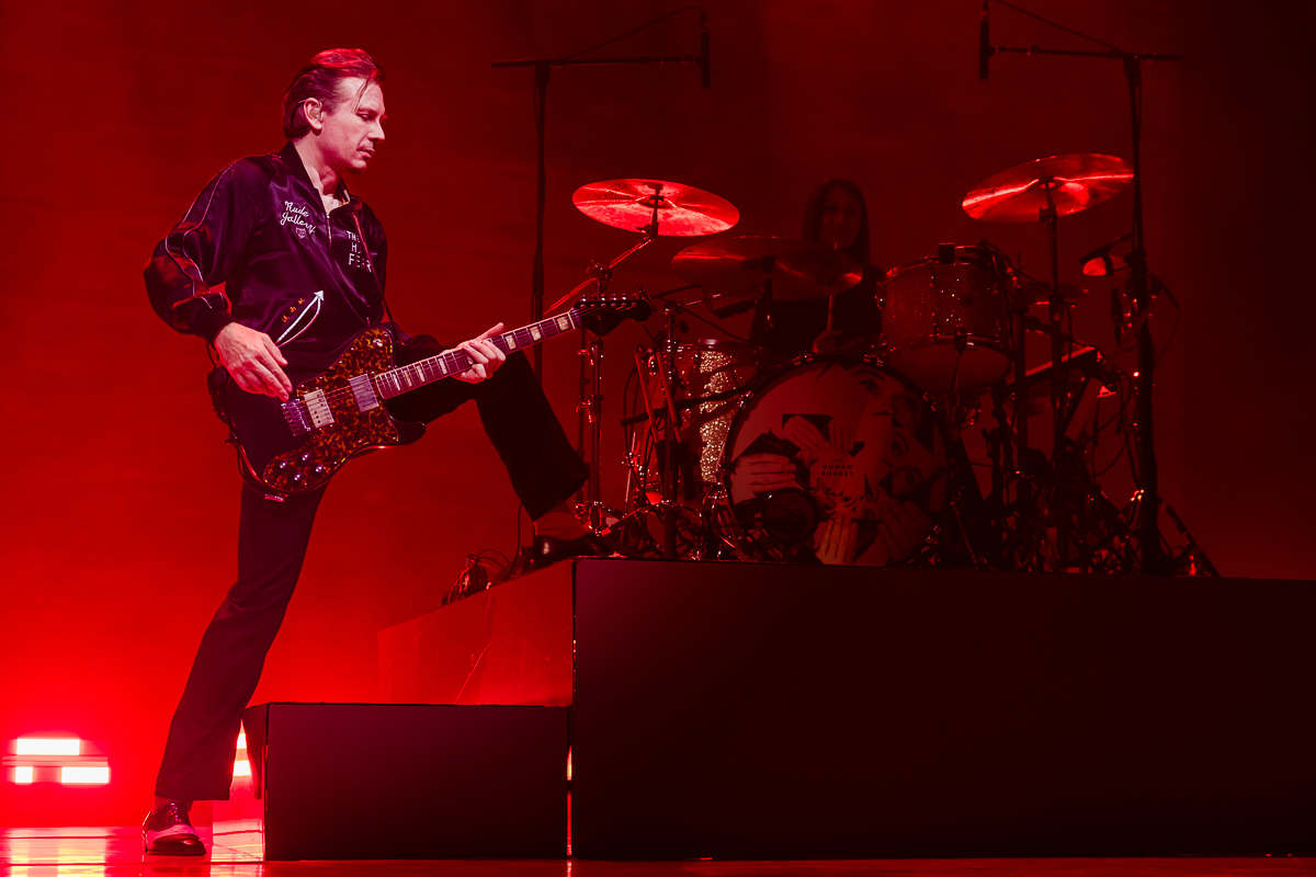 Franz Ferdinand @ 013, picture 4, photographed by Dorien Goetschalckx - FrontView Magazine