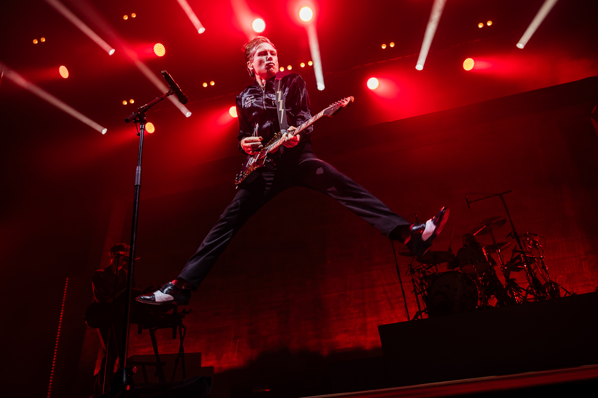 Franz Ferdinand @ 013, picture 8, photographed by Dorien Goetschalckx - FrontView Magazine