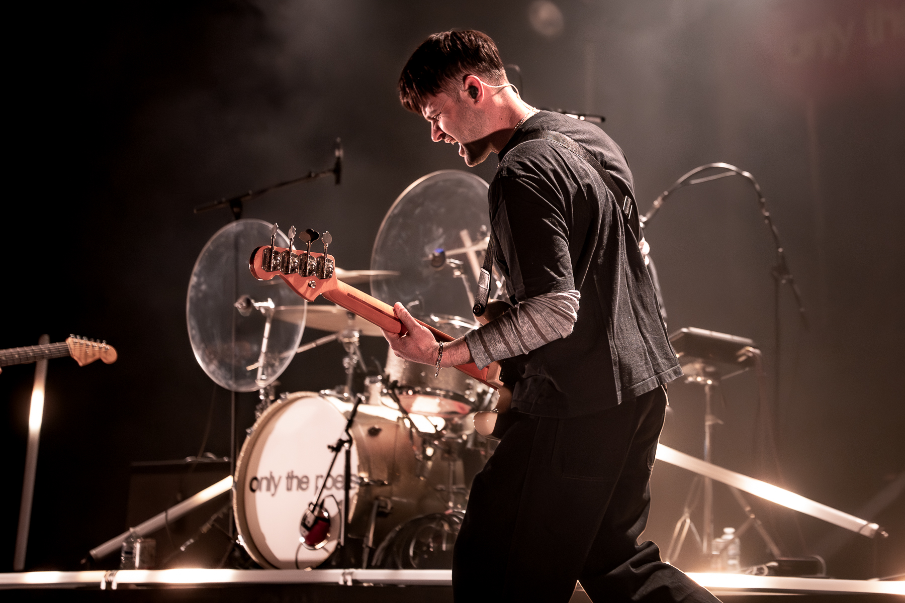Only The Poets @ Trix, picture 8, photographed by Anoek Houben - FrontView Magazine