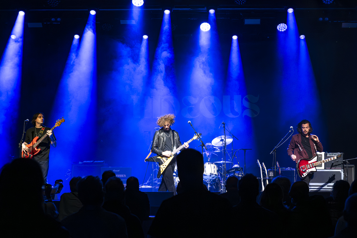 Hideous @ Trix, foto 3, foto's door Bart Janssens - FrontView Magazine