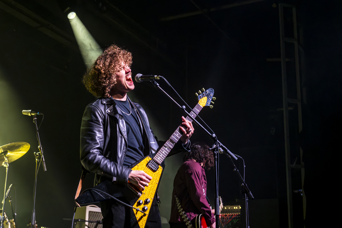 Hideous @ Trix, foto 4, foto's door Bart Janssens - FrontView Magazine