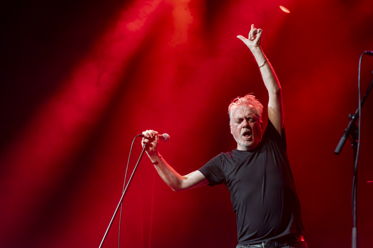 The Undertones @ Trix, picture 1, photographed by Bart Janssens - FrontView Magazine