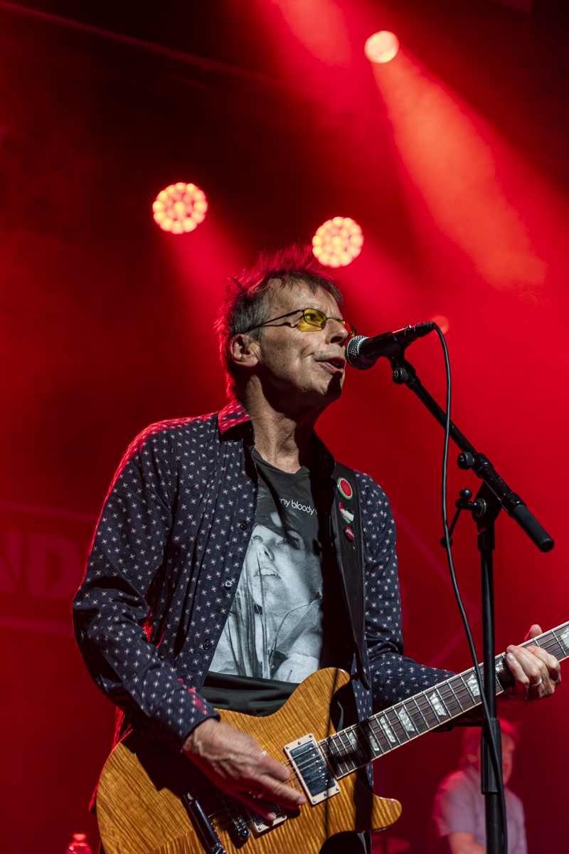 The Undertones @ Trix, picture 8, photographed by Bart Janssens - FrontView Magazine