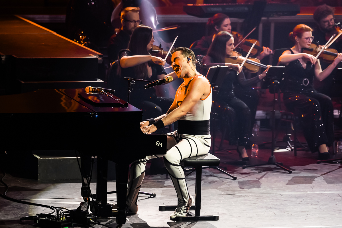 Queen, The Unique Rock Symphony Celebration @ Stadsschouwburg Antwerpen, picture 17, photographed by Marc Verdonck - FrontView Magazine
