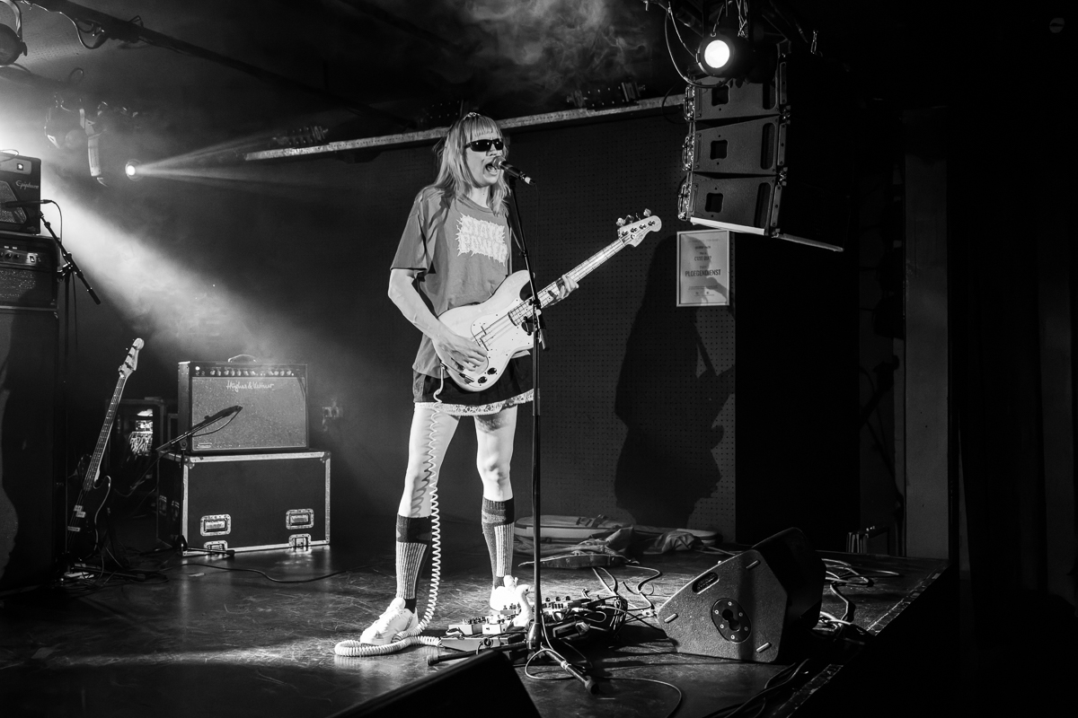C'est Qui? @ Trix, picture 6, photographed by David Johnson - FrontView Magazine