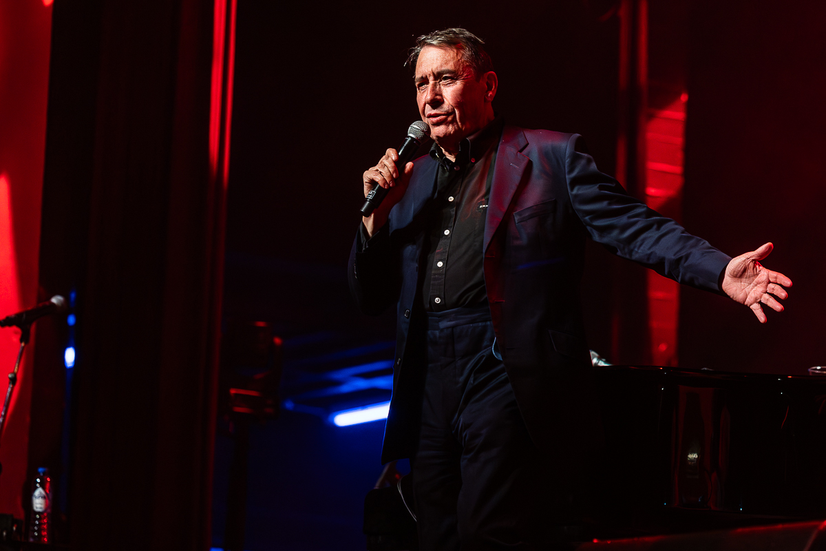 Jools Holland and His Rhythm & Blues Orchestra @ De Roma, picture 5, photographed by Marc Verdonck - FrontView Magazine