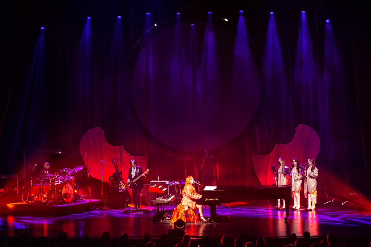 Tori Amos - In Times of Dragons @ Koninklijk Circus, foto 7, foto's door Raf Van Daele - FrontView Magazine