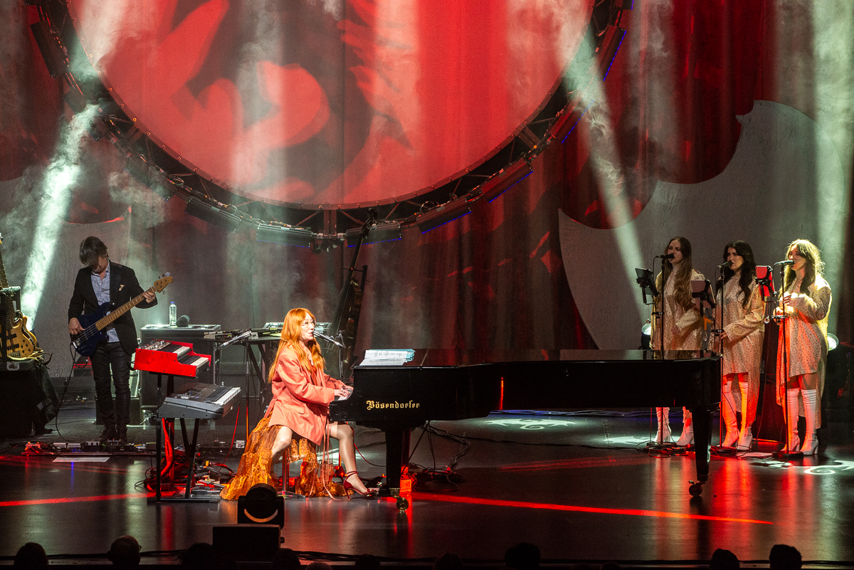 Tori Amos - In Times of Dragons @ Koninklijk Circus, foto 15, foto's door Raf Van Daele - FrontView Magazine
