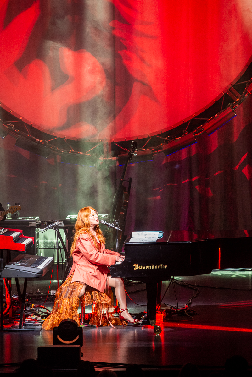 Tori Amos - In Times of Dragons @ Koninklijk Circus, foto 16, foto's door Raf Van Daele - FrontView Magazine