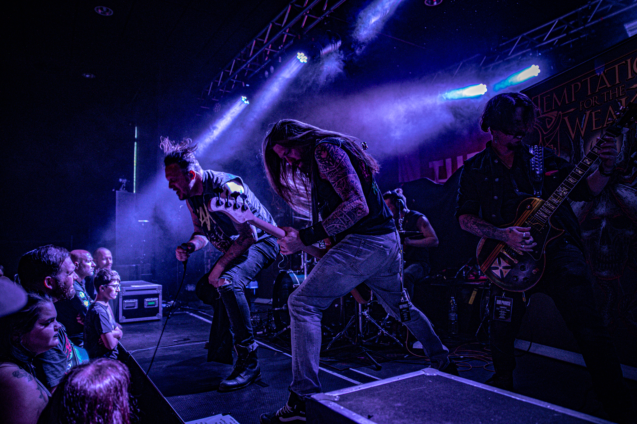Temptations for the weak @ kavka zappa, picture 3, photographed by Peter Casie - FrontView Magazine
