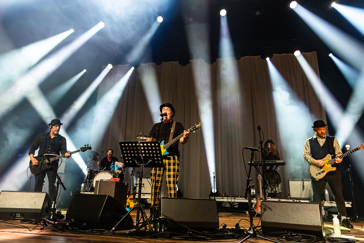 Fischer-Z 50 jaar jubileumconcert @ De Roma, picture 13, photographed by Marc Verdonck - FrontView Magazine