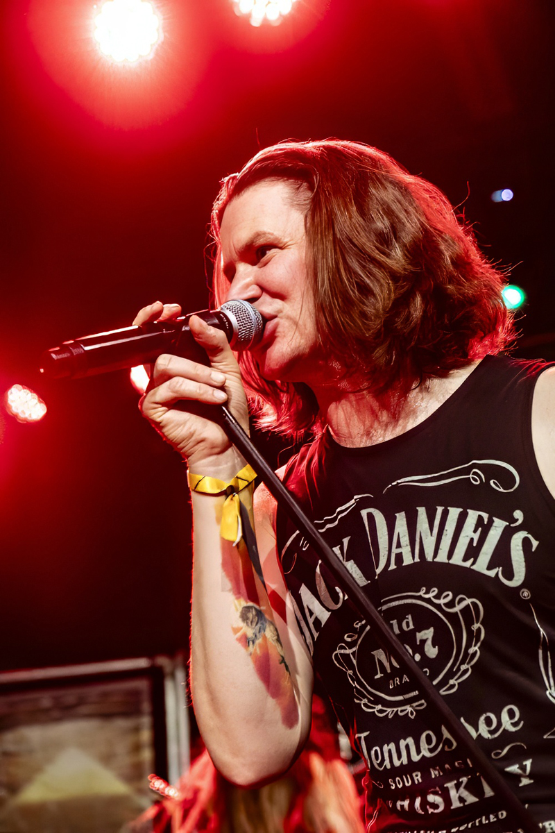 Up The Irons @ Hell on Air, picture 5, photographed by Edwin Houdevelt - FrontView Magazine