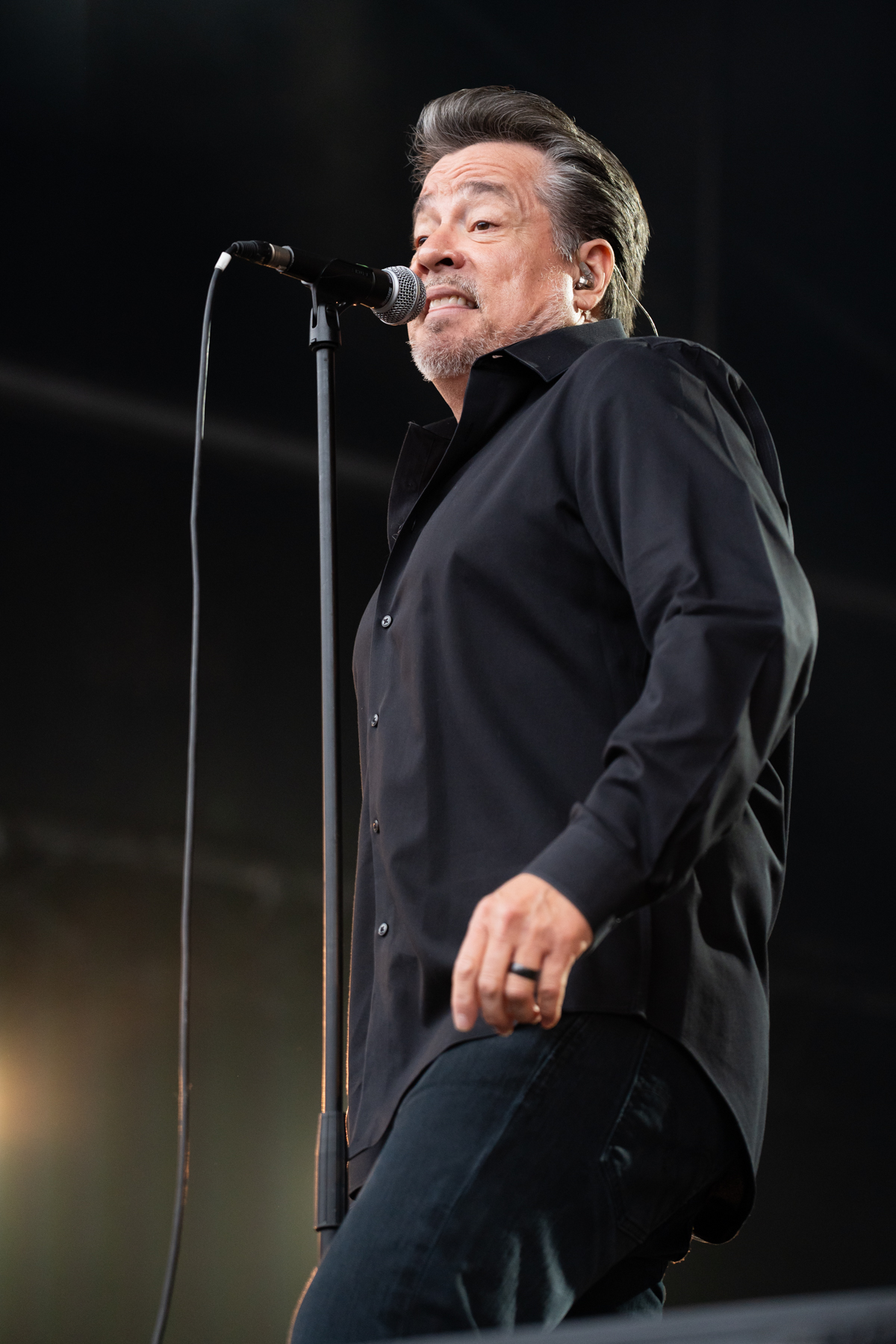 Hermano @ Obsidian Dust, picture 1, photographed by Koen Marcoen - FrontView Magazine