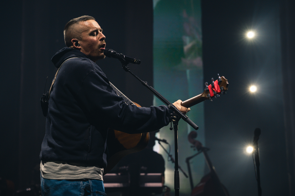Dermot Kennedy @ Vorst Nationaal, picture 6, photographed by Jelle Meersschaut - FrontView Magazine