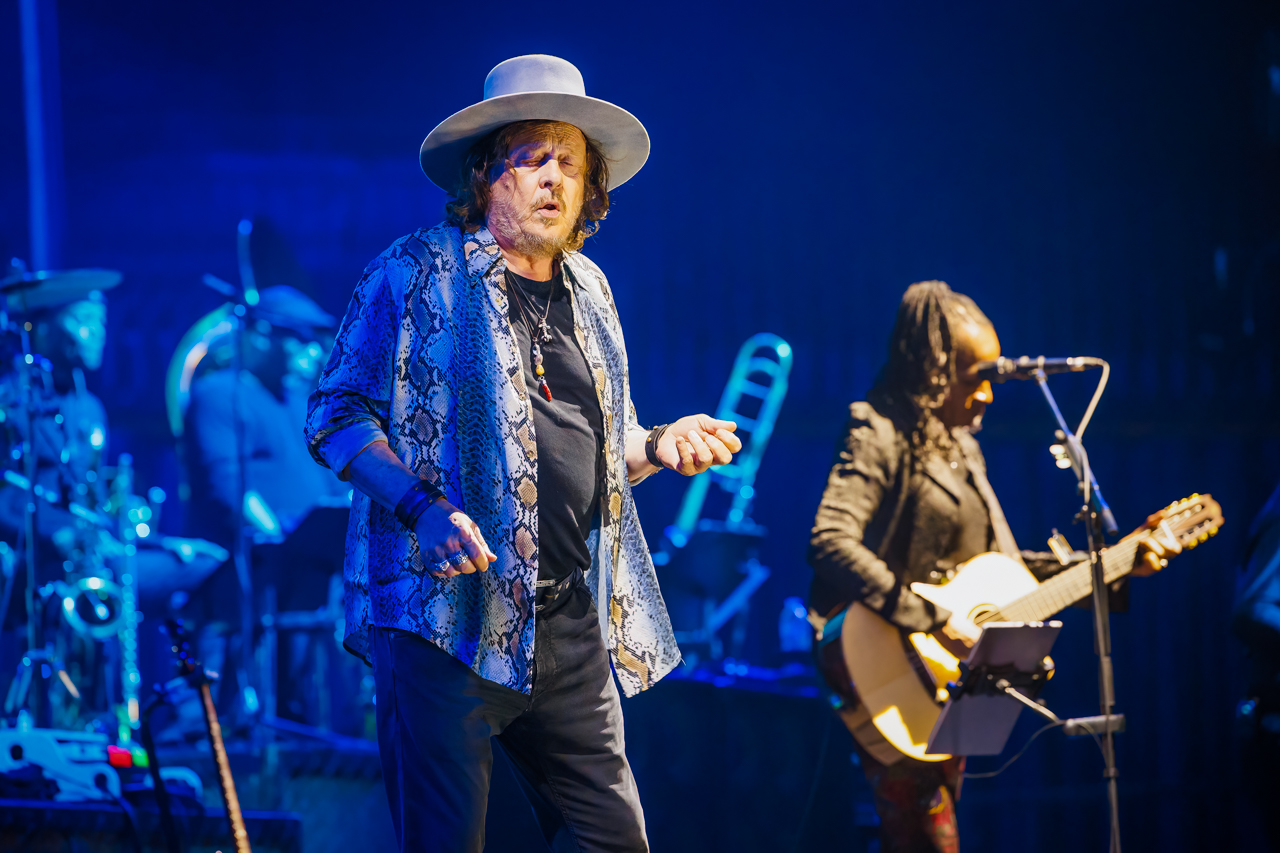 Zucchero in concert, foto 9, foto's door Paul Jongeneelen - FrontView Magazine