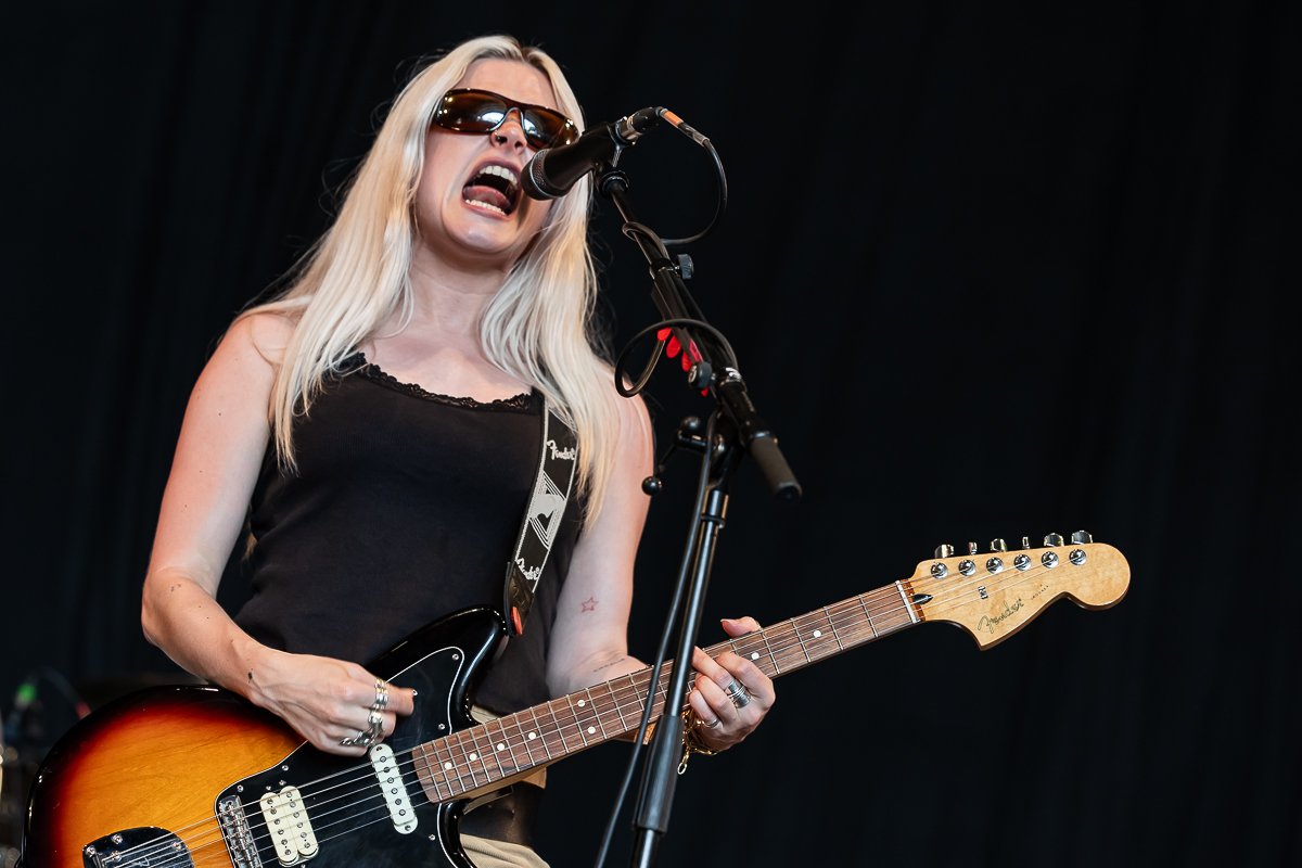 SWIM SCHOOL @ Vestrock, picture 1, photographed by Marc Verdonck - FrontView Magazine