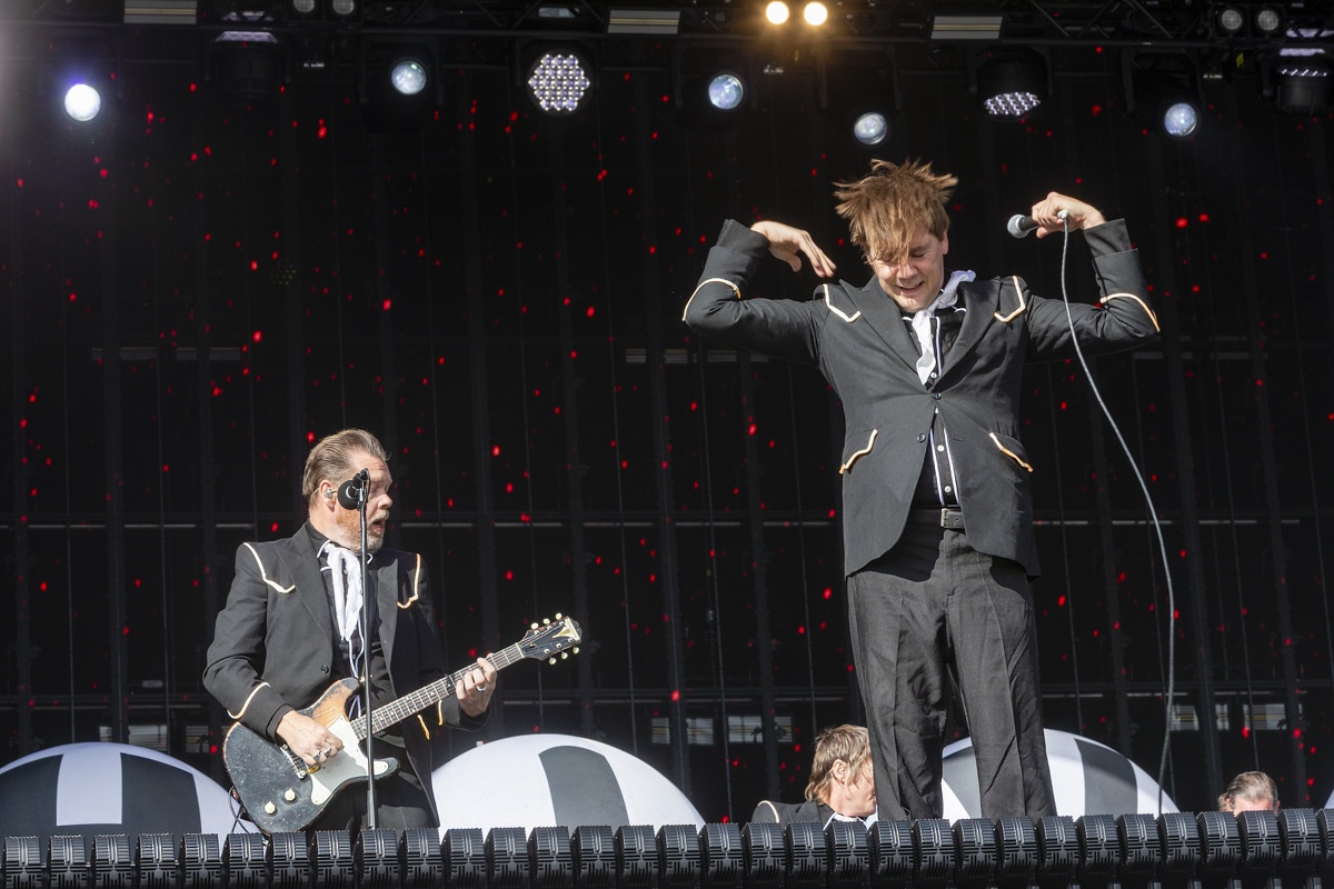 The Hives @ Rock Am Ring, picture 3, photographed by Edwin Houdevelt - FrontView Magazine
