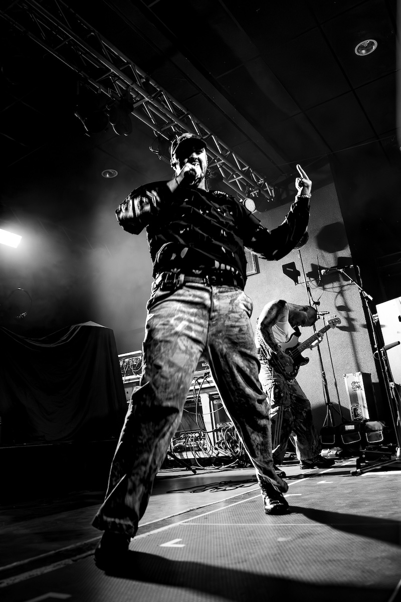 SNAYX @ Kavka Zappa, picture 7, photographed by Anoek Houben - FrontView Magazine