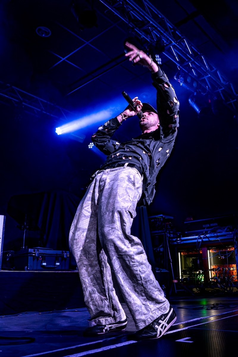 SNAYX @ Kavka Zappa, picture 9, photographed by Anoek Houben - FrontView Magazine